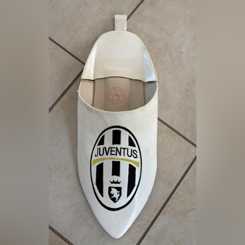 Juventus wall hanging